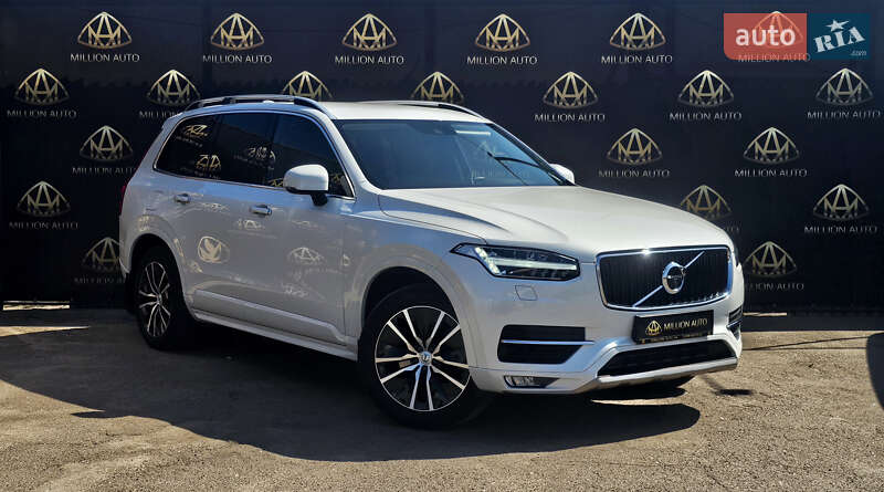 Volvo XC90 2019
