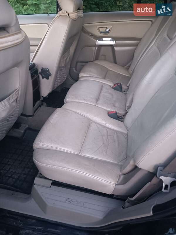 Внедорожник / Кроссовер Volvo XC90 2004 в Одессе