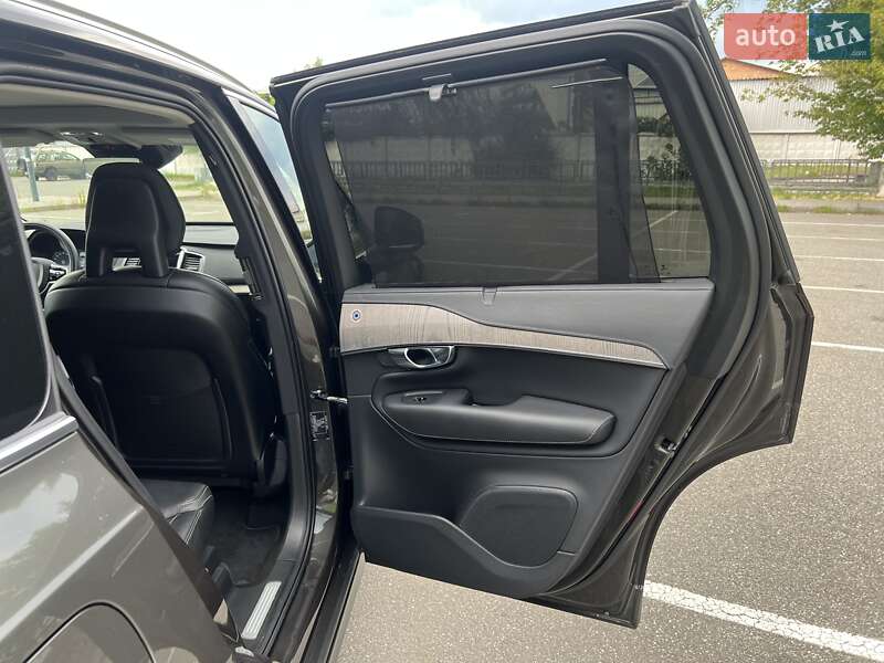 Внедорожник / Кроссовер Volvo XC90 2020 в Киеве