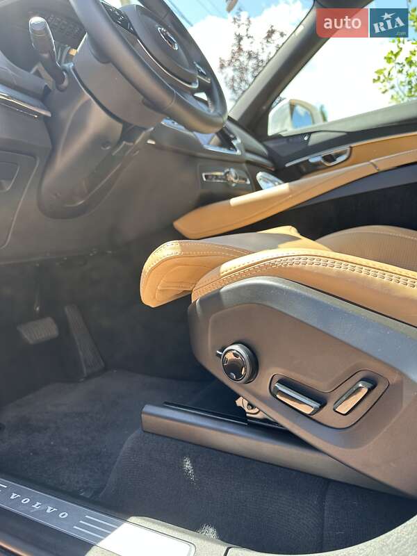 Позашляховик / Кросовер Volvo XC90 2024 в Вінниці