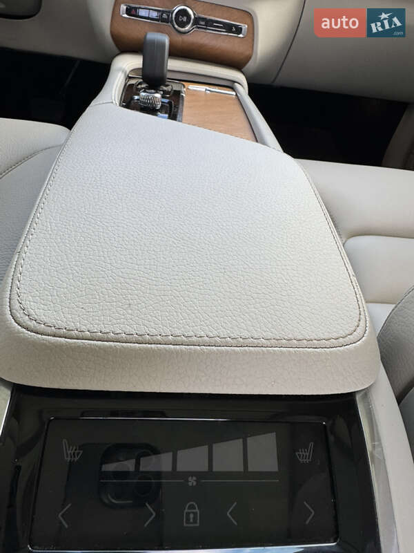 Позашляховик / Кросовер Volvo XC90 2021 в Черкасах фото 29 Позашляховик / Кросовер Volvo XC90 2021 в Черкасах