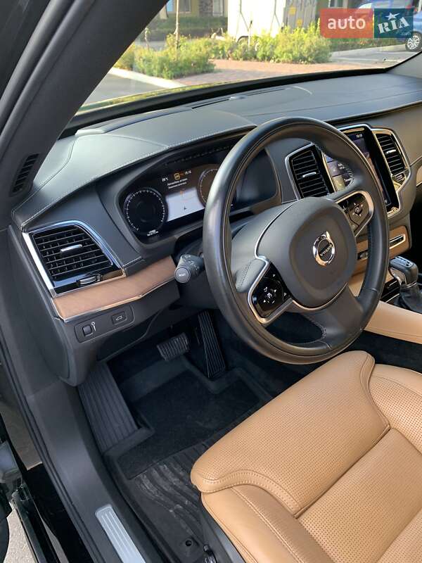 Внедорожник / Кроссовер Volvo XC90 2016 в Киеве фото 6 Внедорожник / Кроссовер Volvo XC90 2016 в Киеве