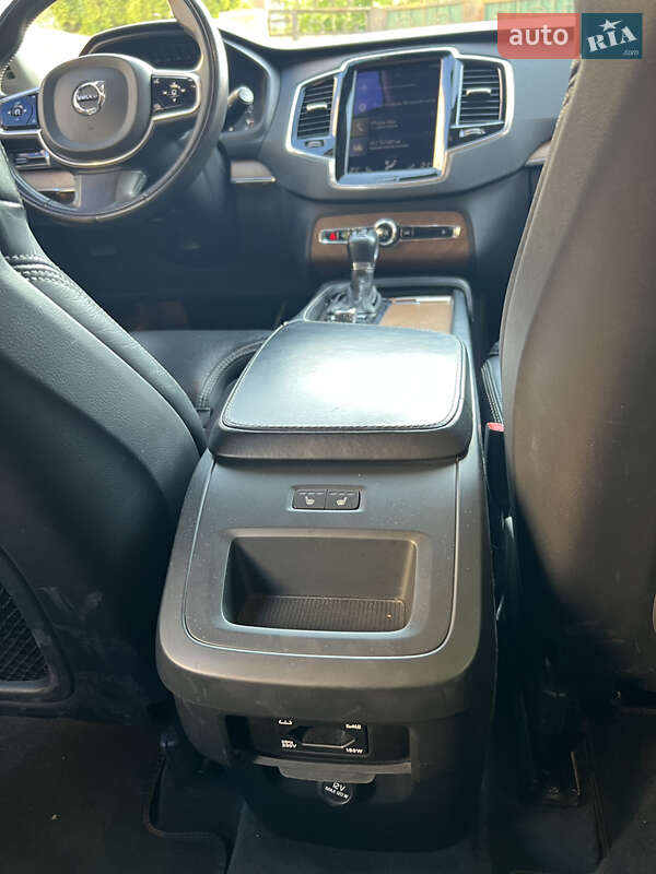 Внедорожник / Кроссовер Volvo XC90 2017 в Черкассах