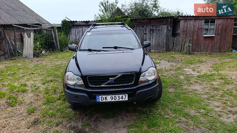 Volvo XC90 2004