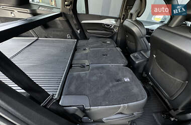 Внедорожник / Кроссовер Volvo XC90 2016 в 