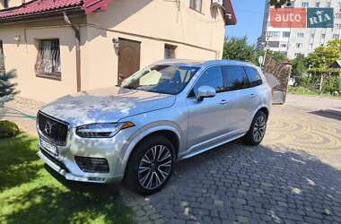 Volvo XC90 2019