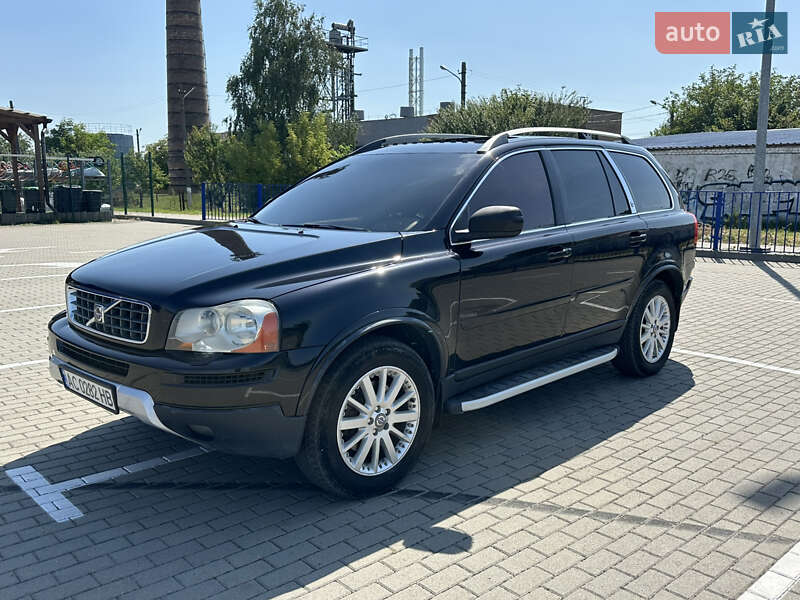 Внедорожник / Кроссовер Volvo XC90 2006 в Нововолынске