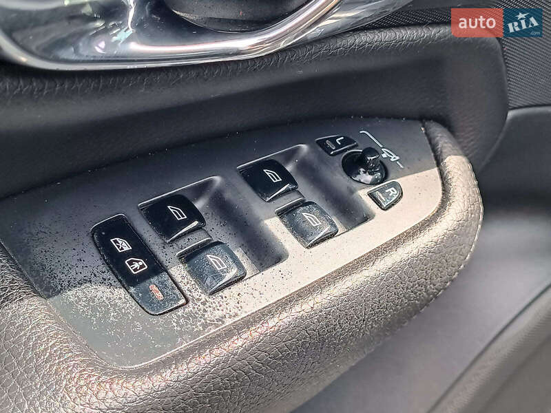 Позашляховик / Кросовер Volvo XC90 2015 в Харкові