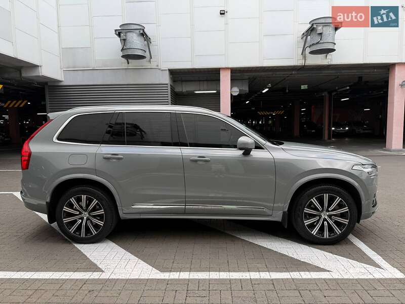 Внедорожник / Кроссовер Volvo XC90 2024 в Киеве
