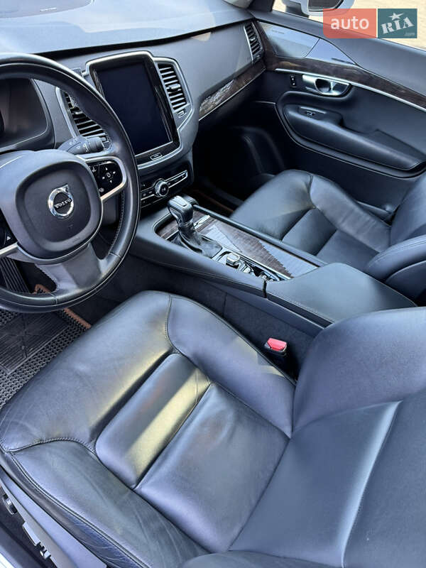 Позашляховик / Кросовер Volvo XC90 2019 в Полтаві