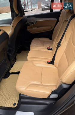 Внедорожник / Кроссовер Volvo XC90 2016 в 