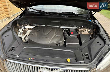 Внедорожник / Кроссовер Volvo XC90 2016 в 