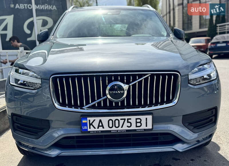 Внедорожник / Кроссовер Volvo XC90 2019 в Киеве