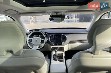 Внедорожник / Кроссовер Volvo XC90 2018 в 