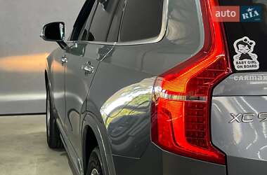 Внедорожник / Кроссовер Volvo XC90 2015 в 