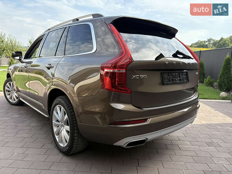 Volvo XC90 2017