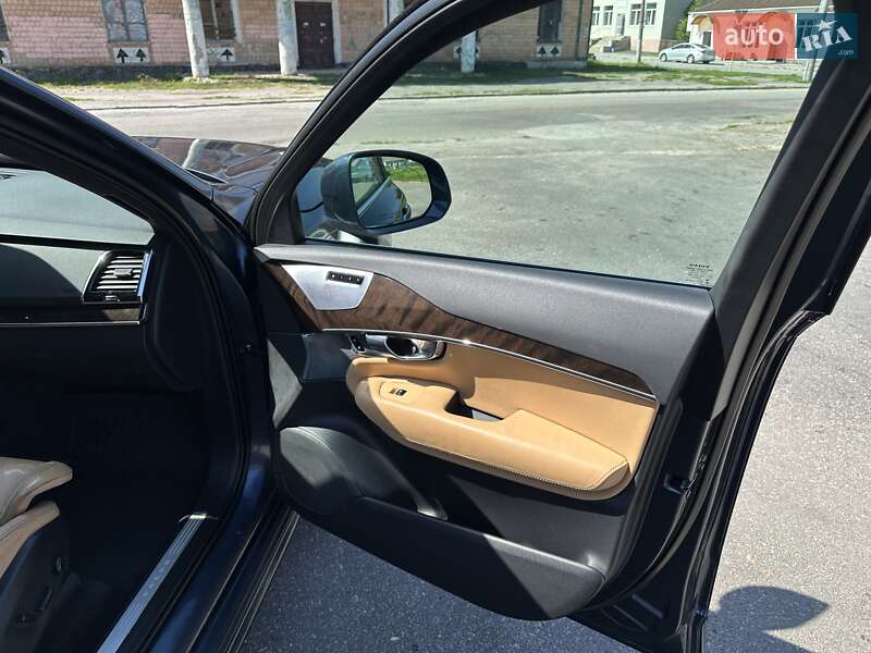 Позашляховик / Кросовер Volvo XC90 2018 в Житомирі фото 71 Позашляховик / Кросовер Volvo XC90 2018 в Житомирі