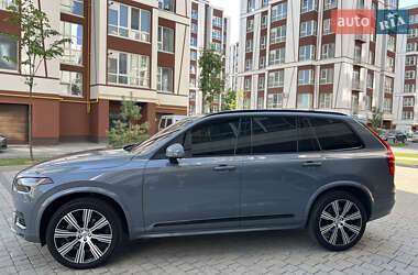 Внедорожник / Кроссовер Volvo XC90 2019 в 