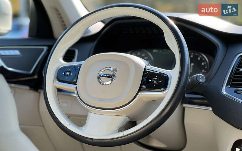 Позашляховик / Кросовер Volvo XC90 2018 в Львові