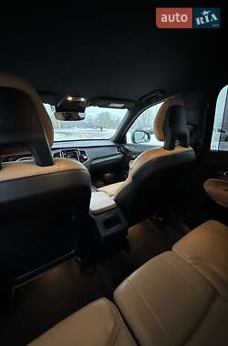Позашляховик / Кросовер Volvo XC90 2019 в 