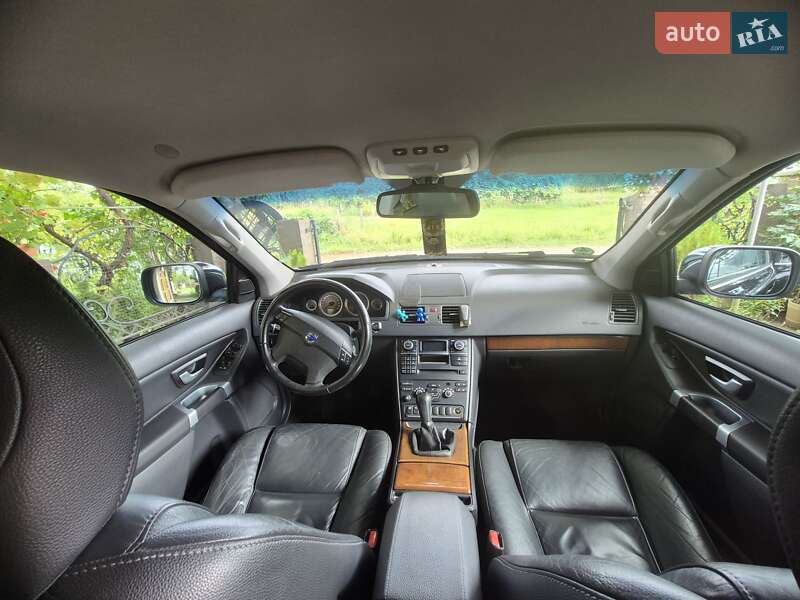 Внедорожник / Кроссовер Volvo XC90 2010 в Великом Раковце