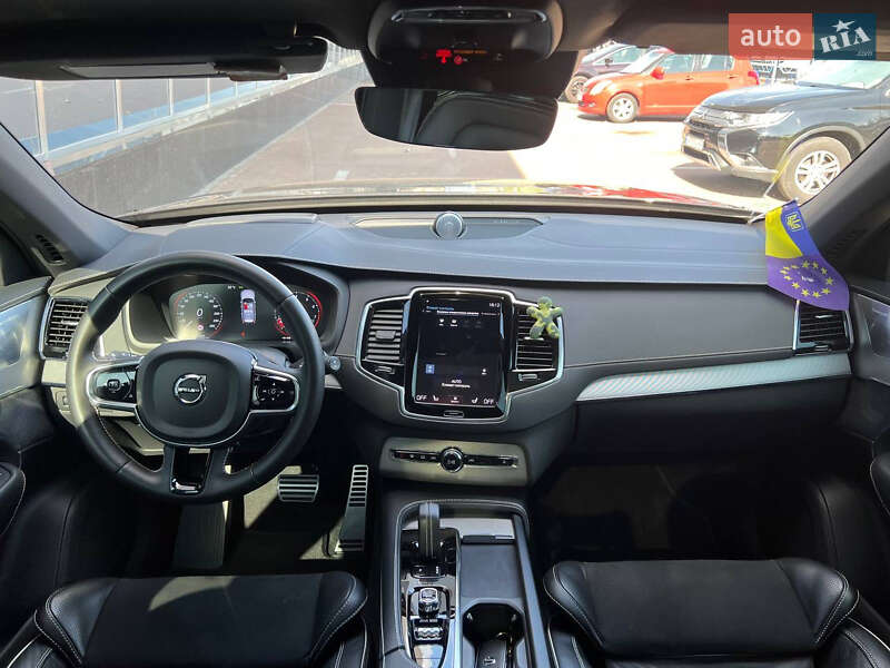 Внедорожник / Кроссовер Volvo XC90 2020 в Киеве