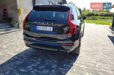 Внедорожник / Кроссовер Volvo XC90 2018 в 