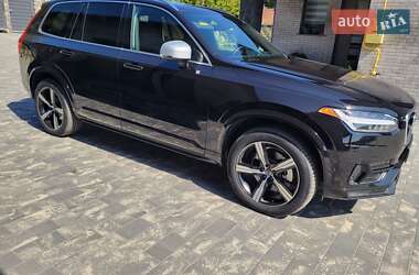 Внедорожник / Кроссовер Volvo XC90 2018 в 