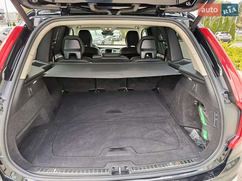 Внедорожник / Кроссовер Volvo XC90 2023 в Киеве