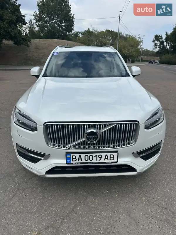 Volvo XC90 2016