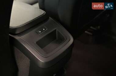 Внедорожник / Кроссовер Volvo XC90 2019 в 