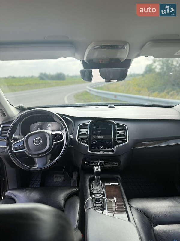 Внедорожник / Кроссовер Volvo XC90 2017 в Городке