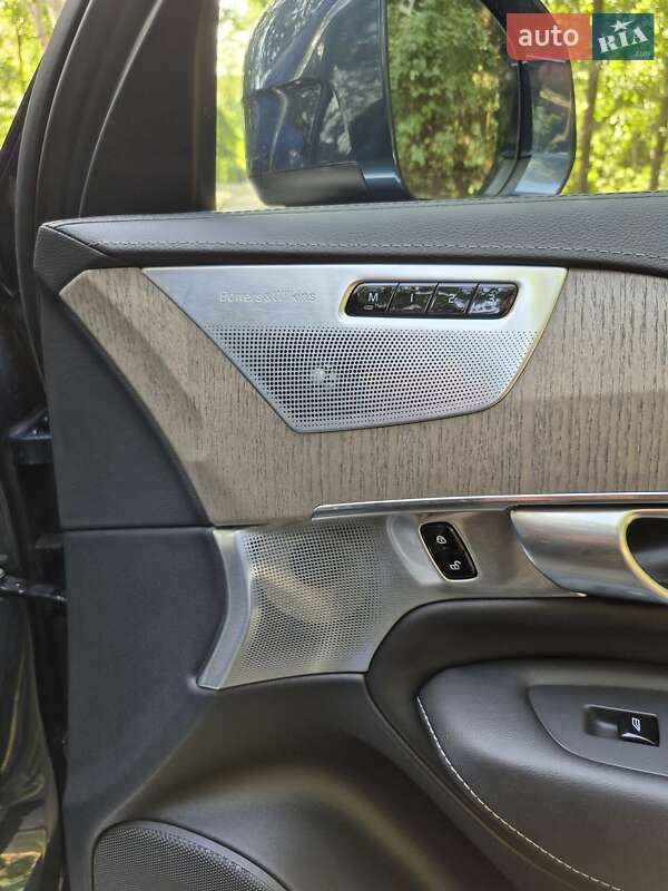Позашляховик / Кросовер Volvo XC90 2023 в Києві