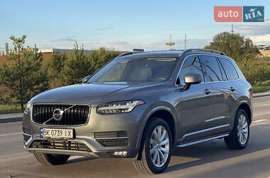 Внедорожник / Кроссовер Volvo XC90 2019 в 