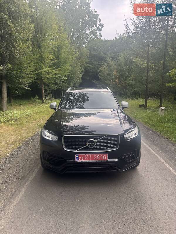 Внедорожник / Кроссовер Volvo XC90 2018 в 