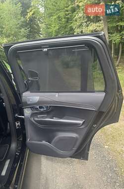 Внедорожник / Кроссовер Volvo XC90 2018 в 