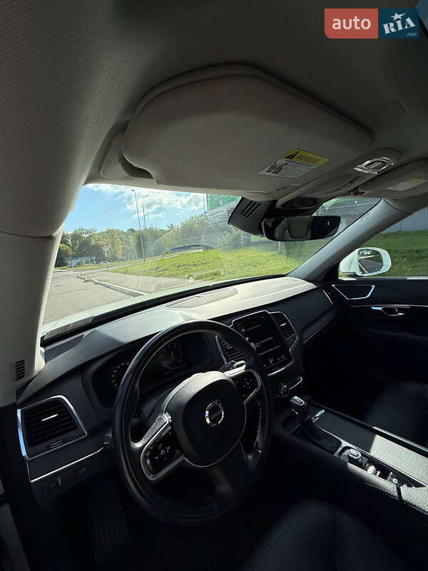 Позашляховик / Кросовер Volvo XC90 2019 в Києві фото 13 Позашляховик / Кросовер Volvo XC90 2019 в Києві