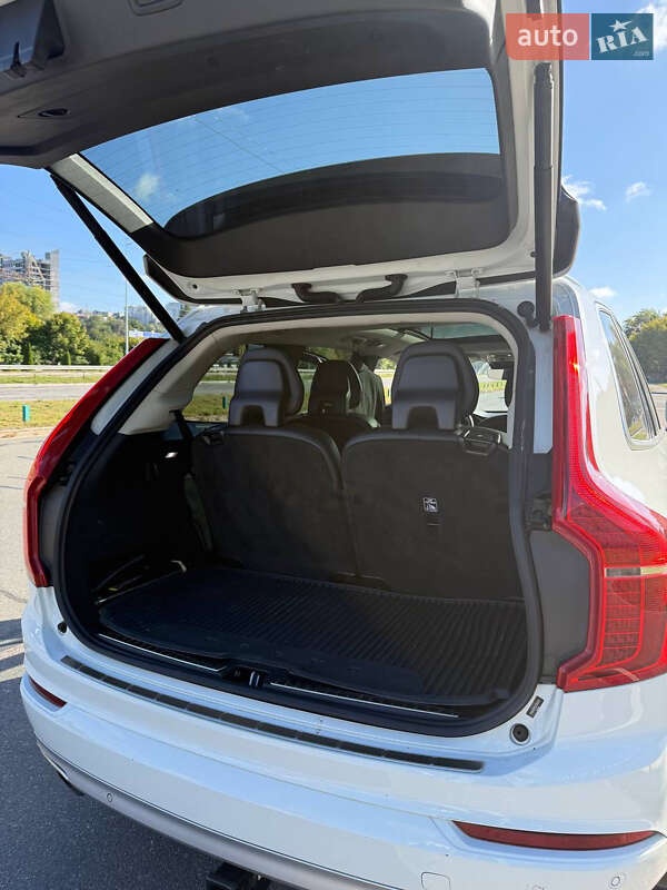 Позашляховик / Кросовер Volvo XC90 2019 в Києві фото 26 Позашляховик / Кросовер Volvo XC90 2019 в Києві