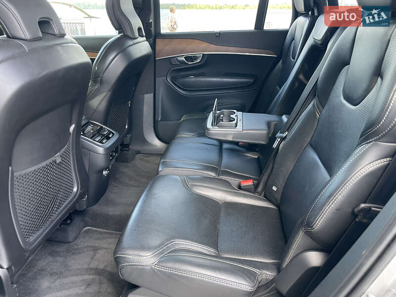 Внедорожник / Кроссовер Volvo XC90 2018 в Днепре