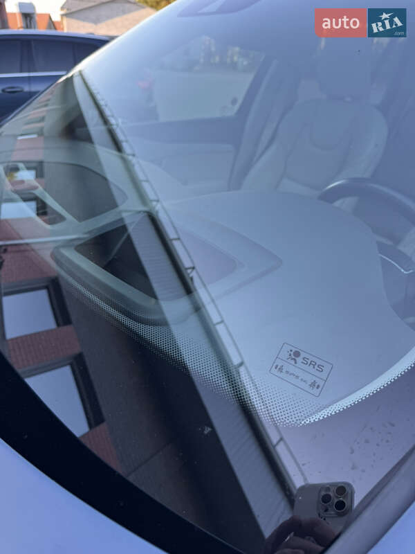 Внедорожник / Кроссовер Volvo XC90 2019 в Ровно фото 39 Внедорожник / Кроссовер Volvo XC90 2019 в Ровно