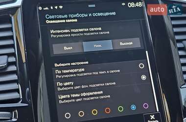 Внедорожник / Кроссовер Volvo XC90 2019 в 