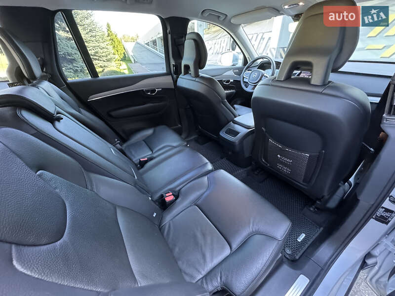 Внедорожник / Кроссовер Volvo XC90 2021 в Киеве