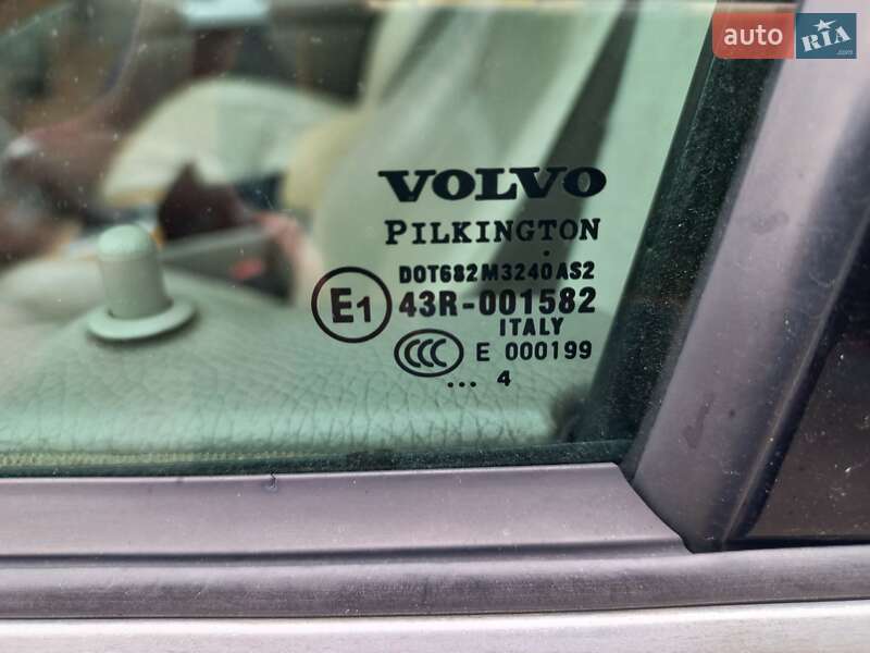 Внедорожник / Кроссовер Volvo XC90 2004 в Киеве фото 3 Внедорожник / Кроссовер Volvo XC90 2004 в Киеве