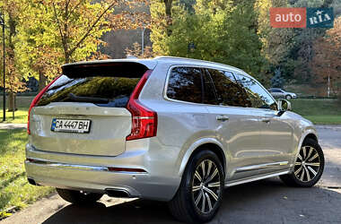 Позашляховик / Кросовер Volvo XC90 2019 в  фото 12 Позашляховик / Кросовер Volvo XC90 2019 в