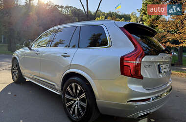 Позашляховик / Кросовер Volvo XC90 2019 в  фото 27 Позашляховик / Кросовер Volvo XC90 2019 в