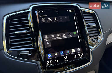 Позашляховик / Кросовер Volvo XC90 2019 в  фото 83 Позашляховик / Кросовер Volvo XC90 2019 в