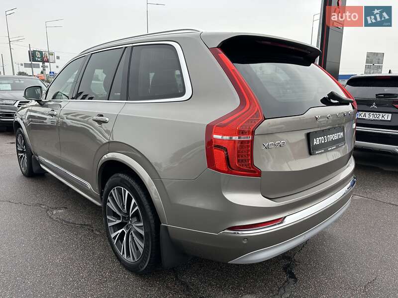 Внедорожник / Кроссовер Volvo XC90 2021 в Киеве