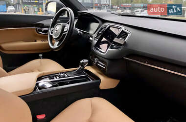 Внедорожник / Кроссовер Volvo XC90 2016 в 