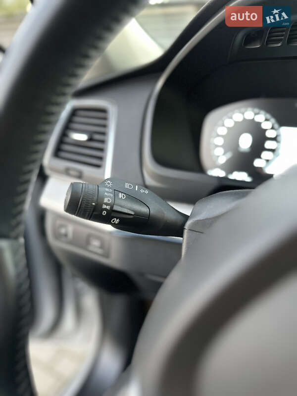 Внедорожник / Кроссовер Volvo XC90 2016 в Тернополе