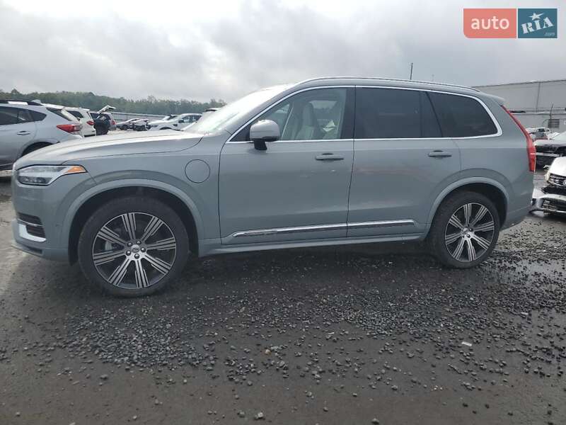 Volvo XC90 2023